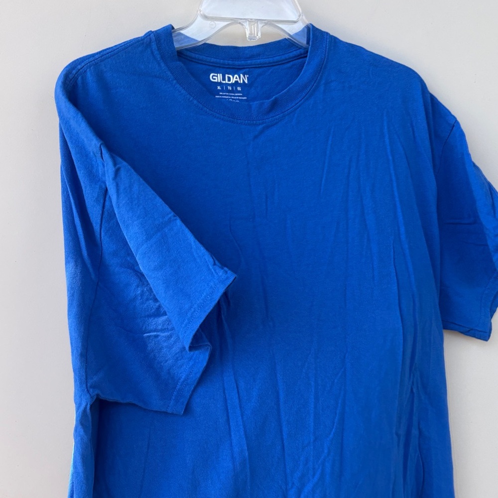 Gildan Men's Vibrant Blue Short Sleeve Tee